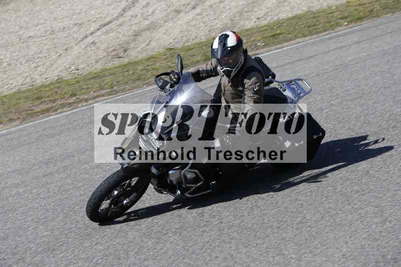 /01 02.04.2026 MAZ ADR/Gruppe rot/5